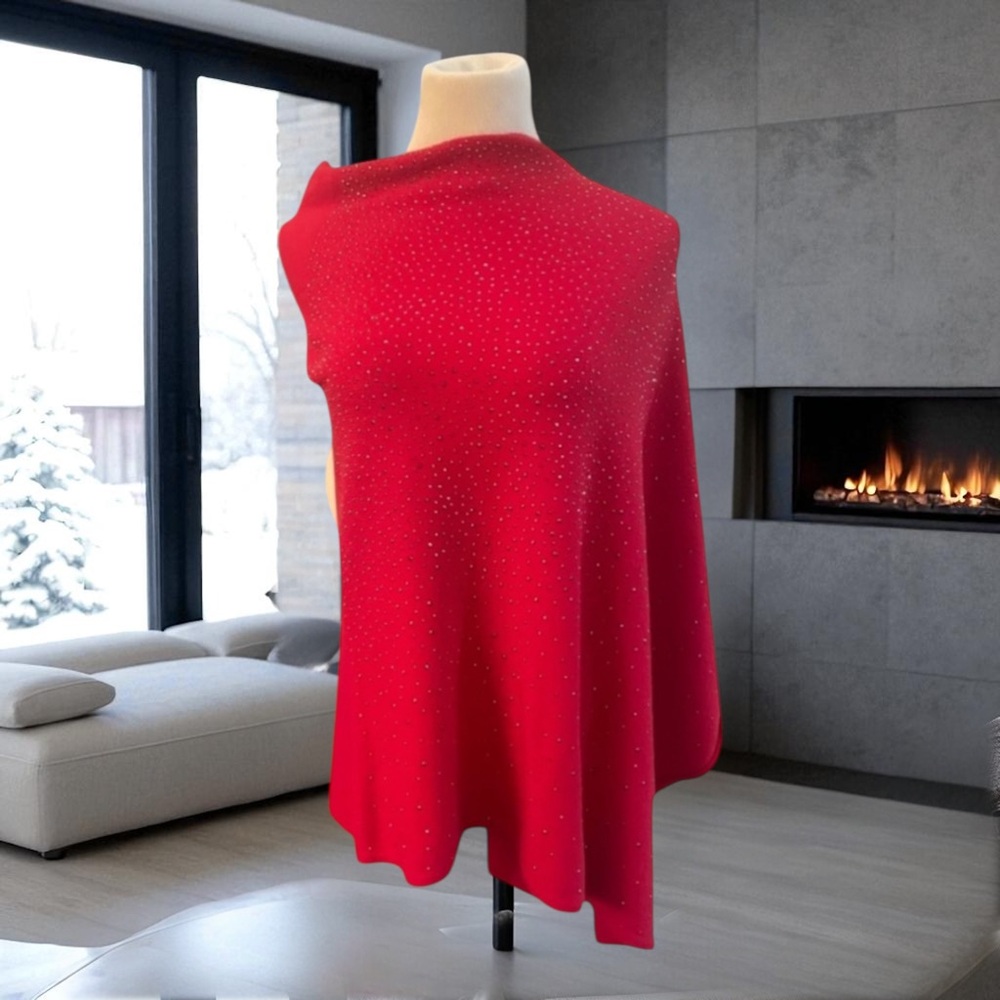 New! LA FIORIENTINA NEW RED PAILLET PONCHO O/S